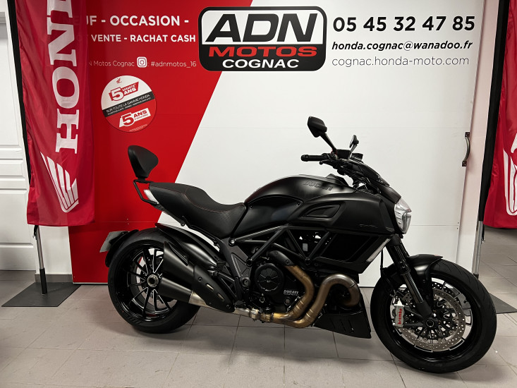 DIAVEL FL1200 DARK - COGNAC