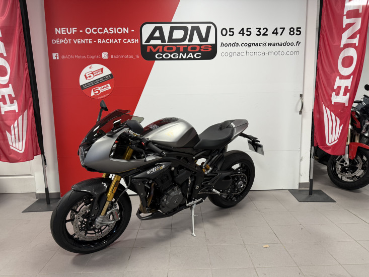 TRIUMPH SPEED TRIPLE - COGNAC TRIUMPH SPEED TRIPLE - COGNAC