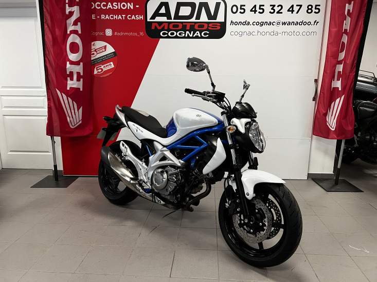SUZUKI GLADIUS 650 - COGNAC