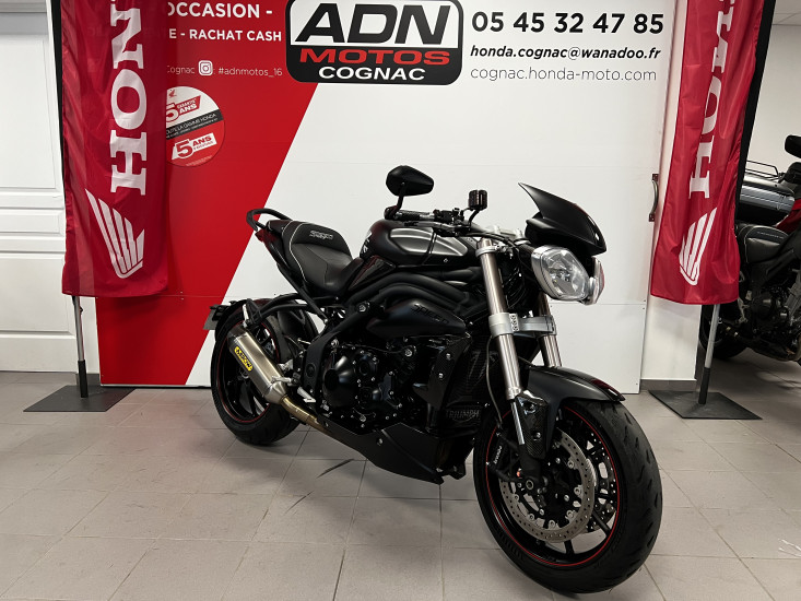 TRIUMPH SPEED TRIPLE - COGNAC